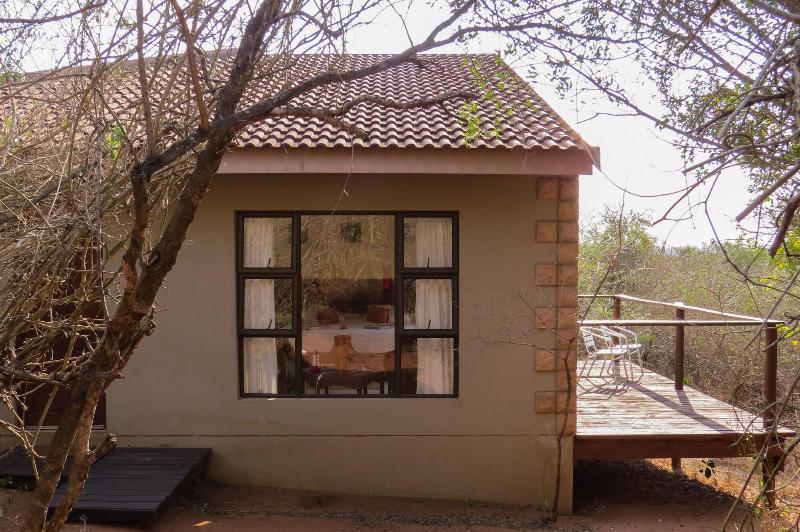 ホテル Umkhumbi Lodge