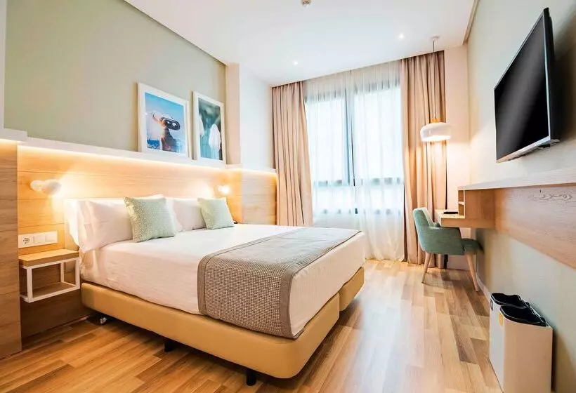 Golden Hotel Barcelona