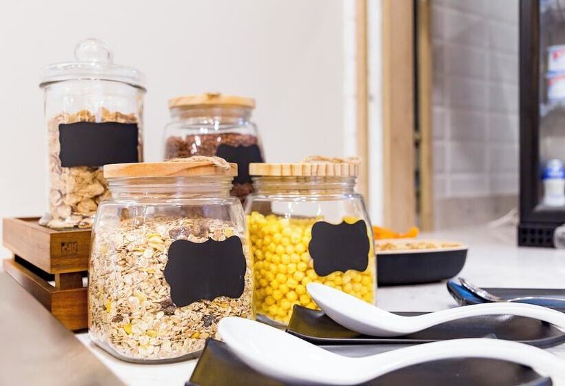 Golden Hotel Barcelona