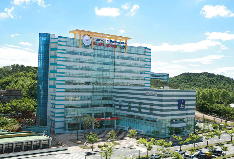 Pensiune Erica Guesthouse