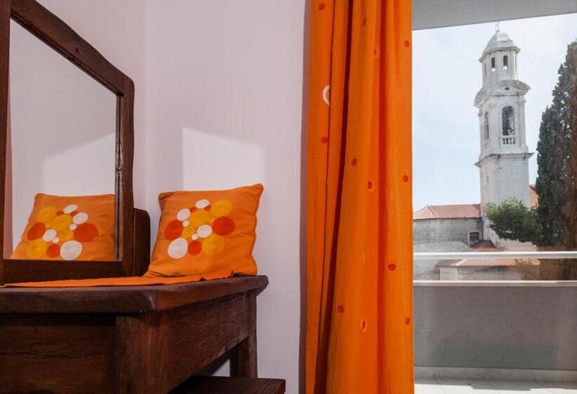 بنسيون Rooms Vesna