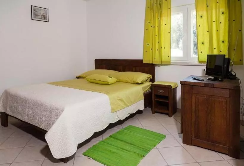 Majatalo Rooms Vesna