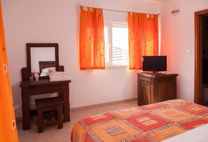 بنسيون Rooms Vesna