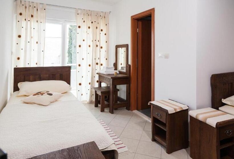 بنسيون Rooms Vesna