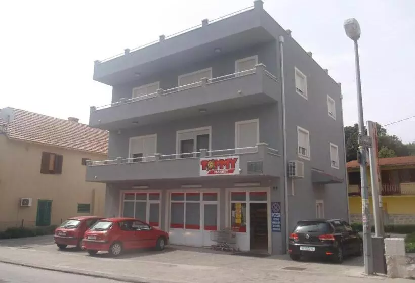 Majatalo Rooms Vesna