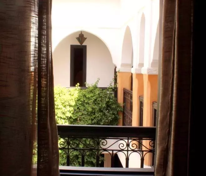 Riad Bjoujna