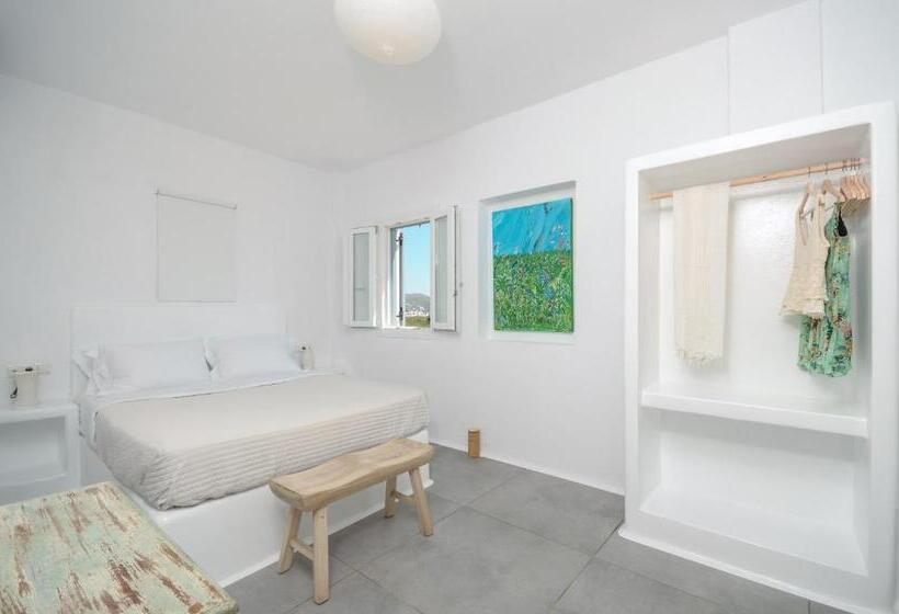 Seaside Naxos • Holiday Villas