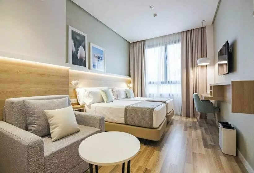 Golden Hotel Barcelona