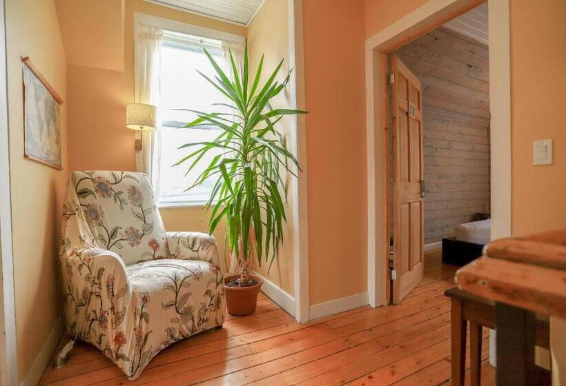 ベッドアンドブレックファースト 23maple