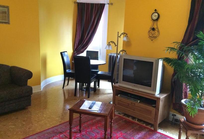 Bed and Breakfast La Victorienne Urbaine