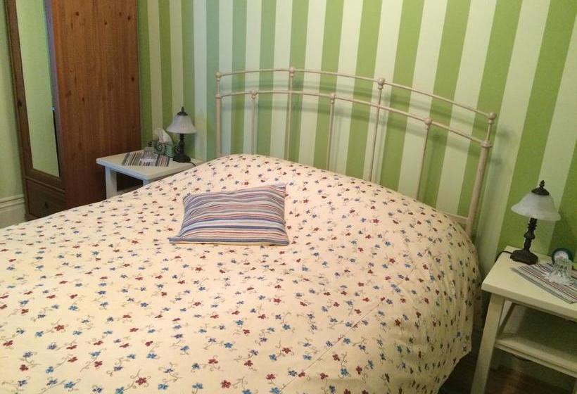 Bed and Breakfast La Victorienne Urbaine