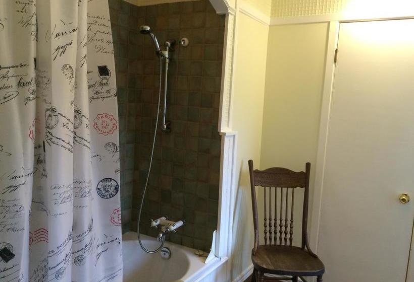 Bed and Breakfast La Victorienne Urbaine