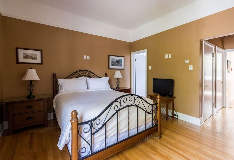 مبيت وإفطار Monroe House Executive Suites