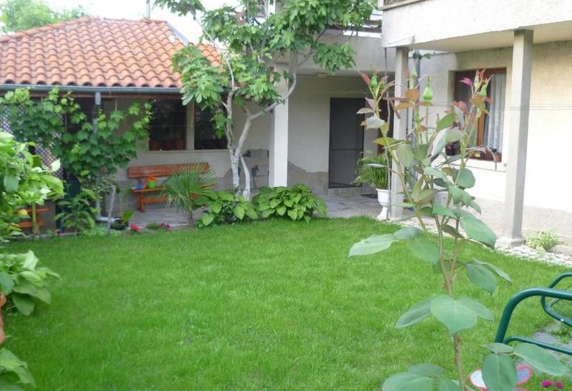 ホテル Coral Family