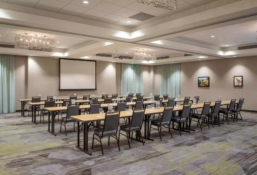 ホテル Dene & Conference Centre