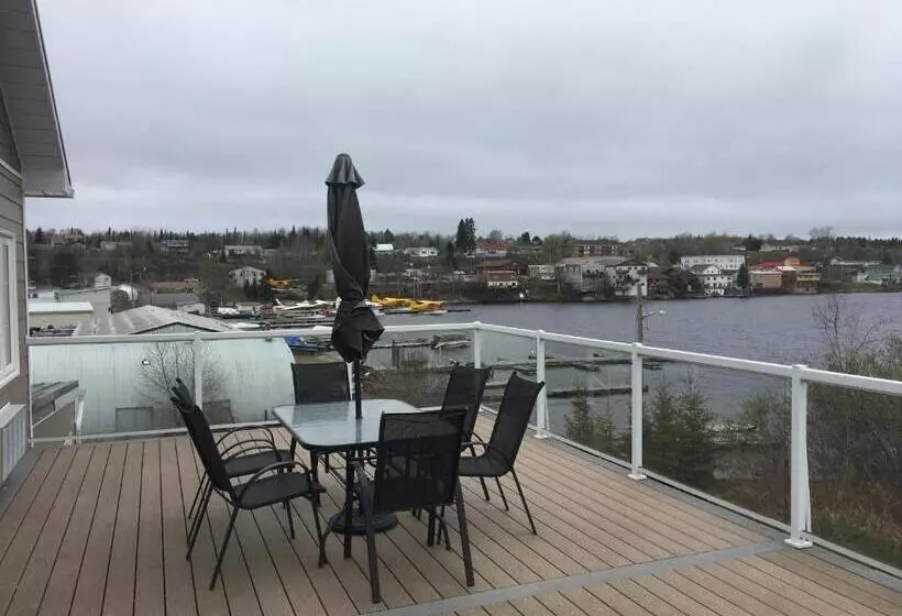 Howey Bay Motel