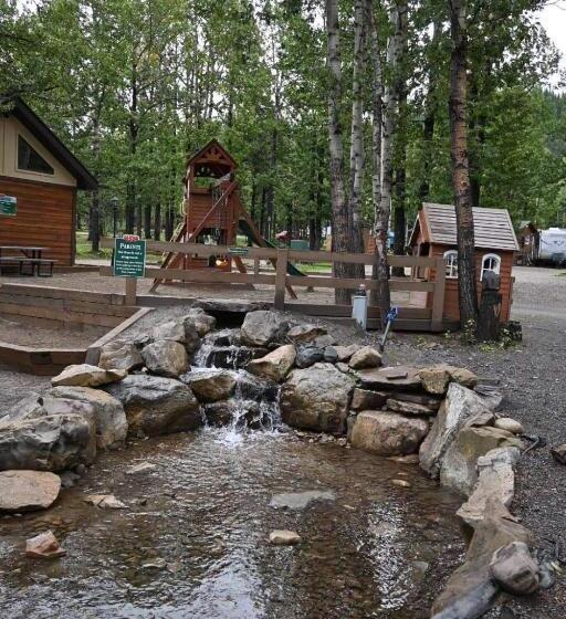 Jasper Gates Resort