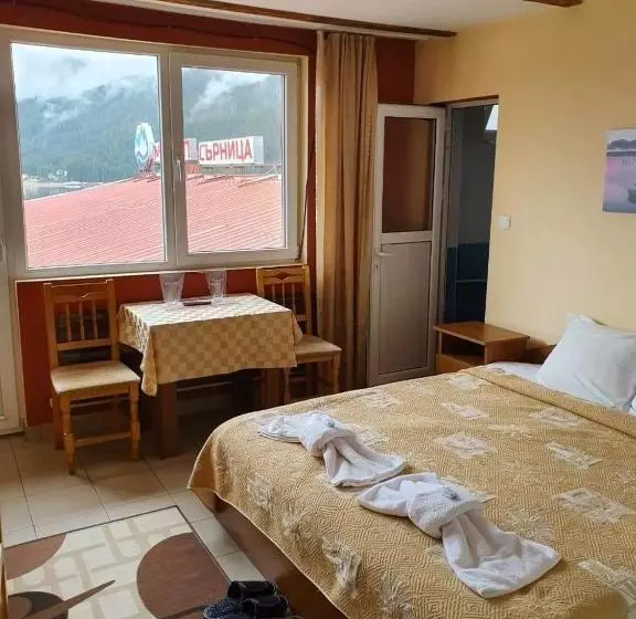 Motel Sarnitsa