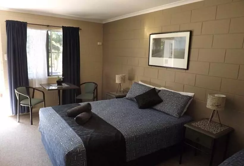 Sunbird Motel