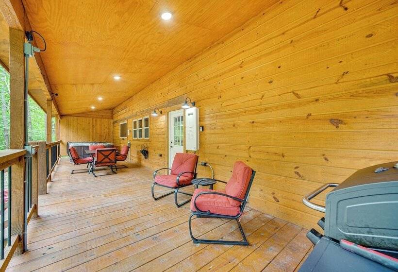 Broken Bow Cabin W/ Private Hot Tub: 14 Mi To Lake