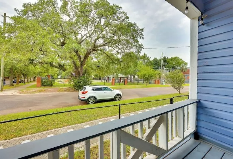 Charming Jacksonville Home ~ 2 Mi To Downtown!