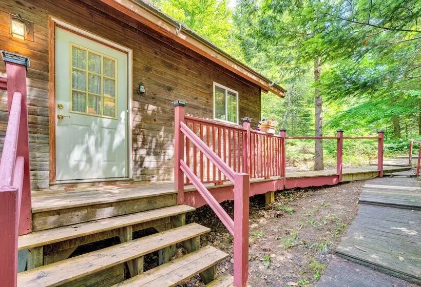 Denmark Waterfront Cabin W/ Dock & Charcoal Grill!