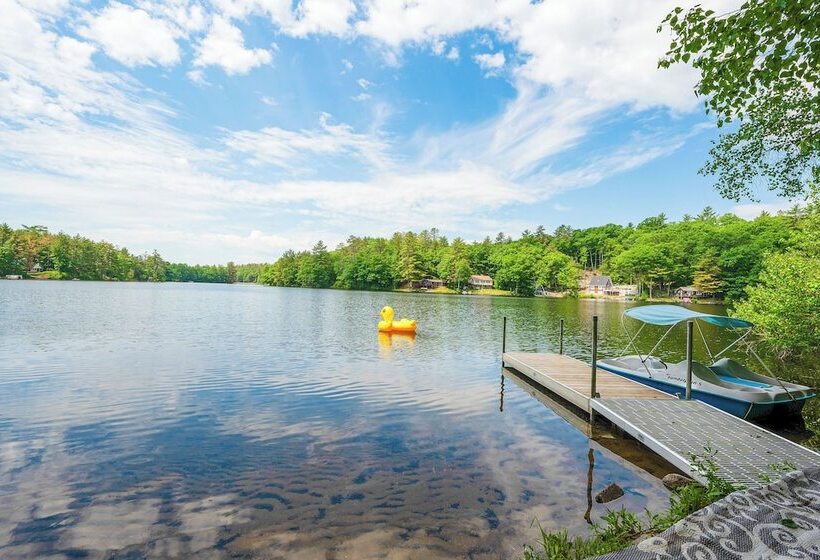 Denmark Waterfront Cabin W/ Dock & Charcoal Grill!