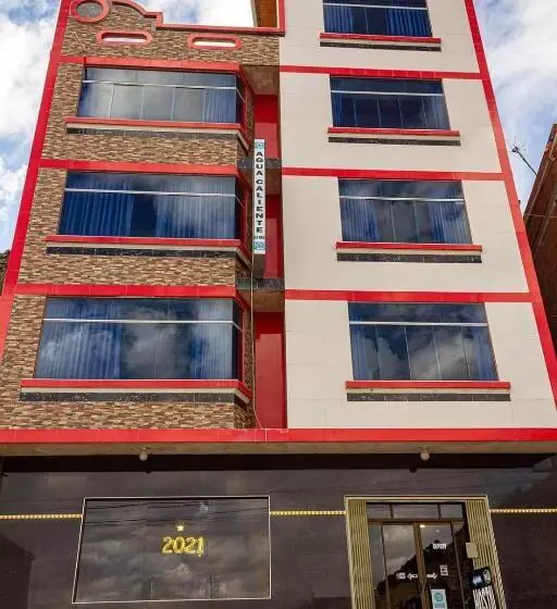 مسافرخانه Estrella Del Lago