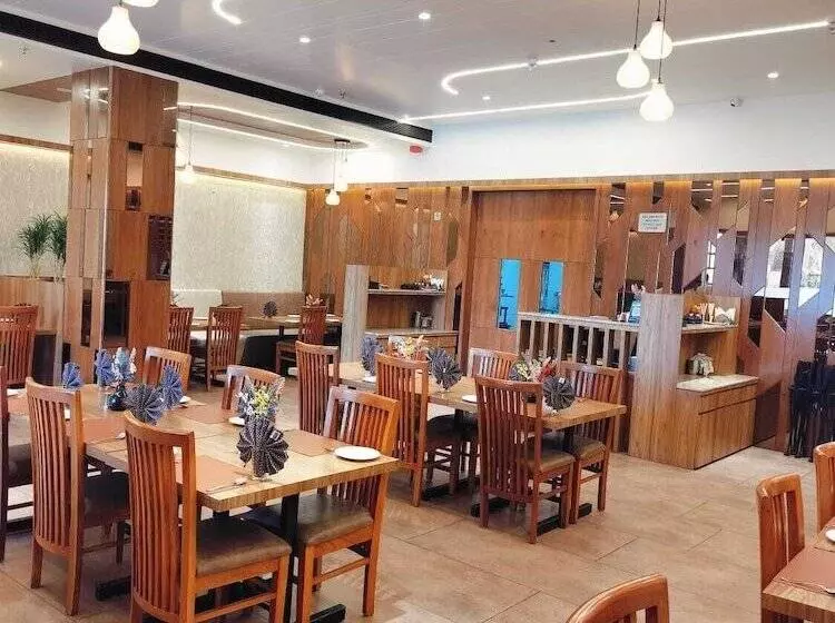 ホテル Aditya Mansingh Inn