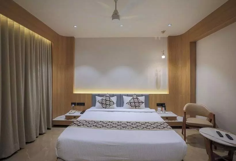 ホテル Aditya Mansingh Inn