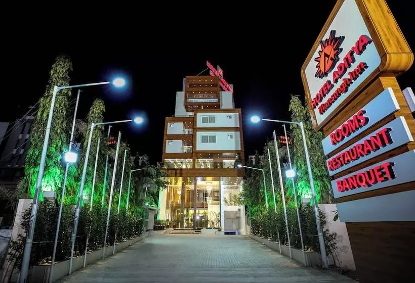 ホテル Aditya Mansingh Inn