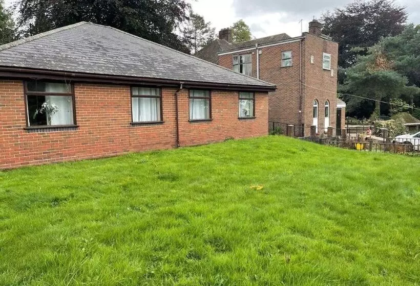 Hotelli Burleigh House