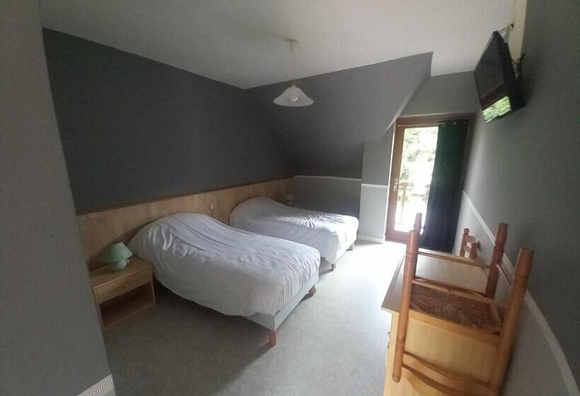 Отель Hôtel Restaurant La Maïade