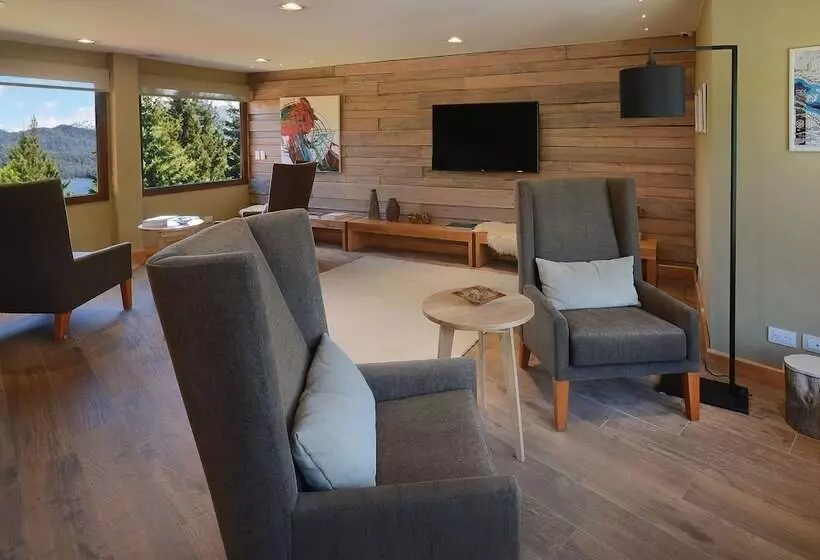 هتل Huenú By Dot Boutique