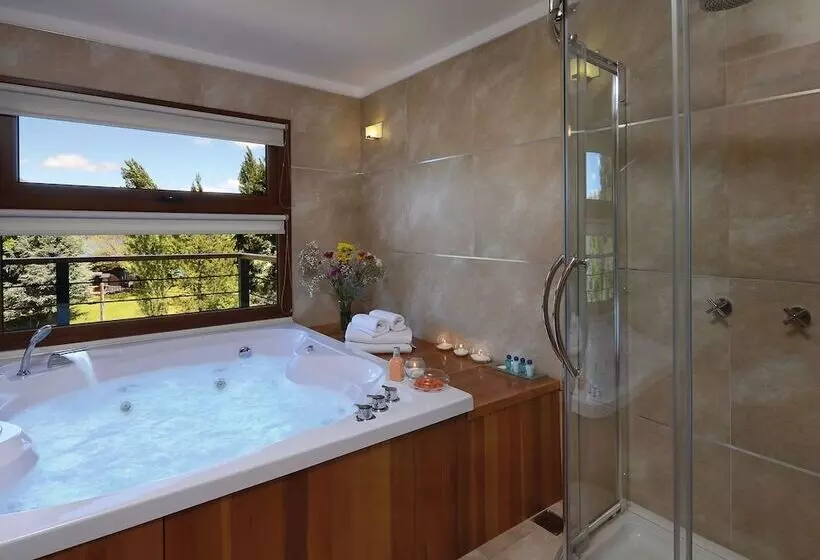 هتل Huenú By Dot Boutique