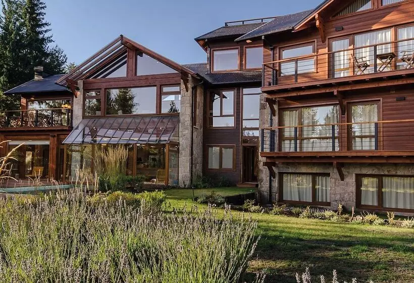 هتل Huenú By Dot Boutique