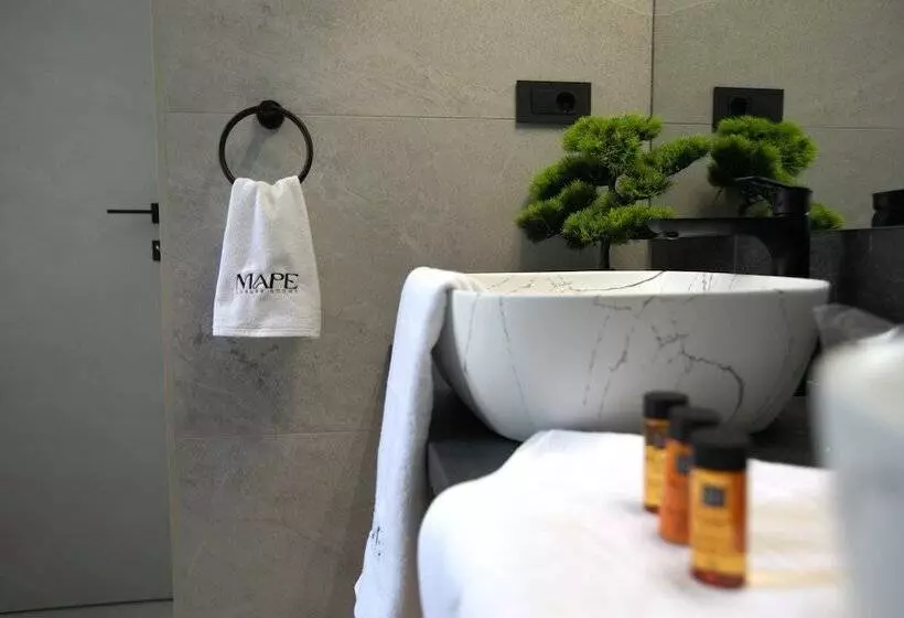 هتل Mape Luxury Rooms
