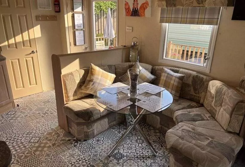 ホテル Hornshole Hideaway Caravan Hawick