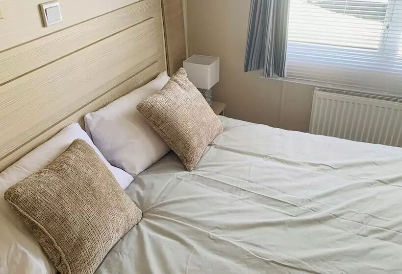 Hotelli Wl56 Haven Haggerston Castle Holiday Park