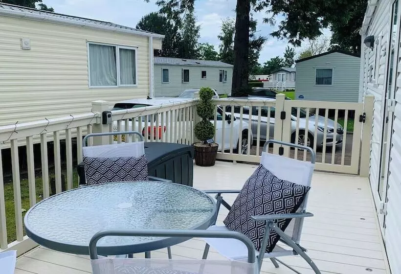 Hotelli Wl56 Haven Haggerston Castle Holiday Park