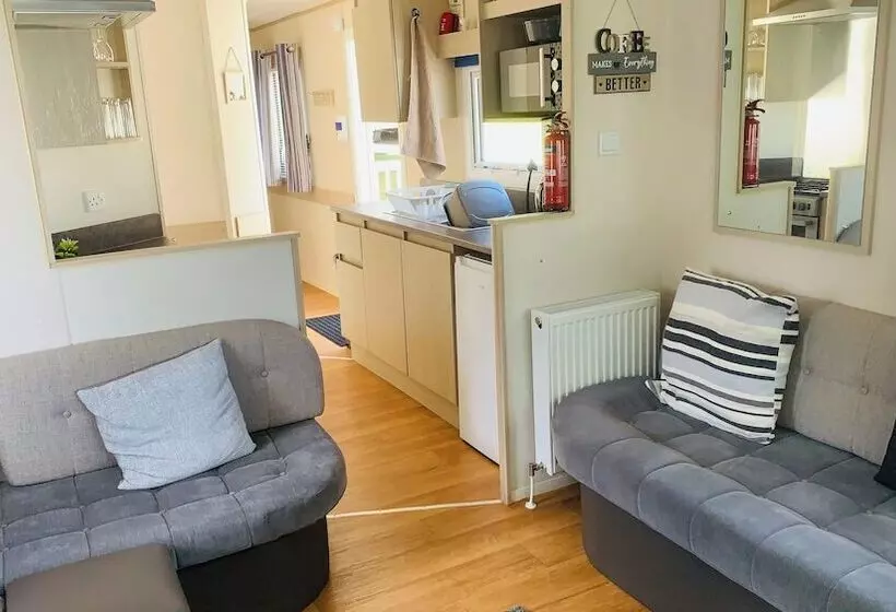 Hotelli Wl56 Haven Haggerston Castle Holiday Park