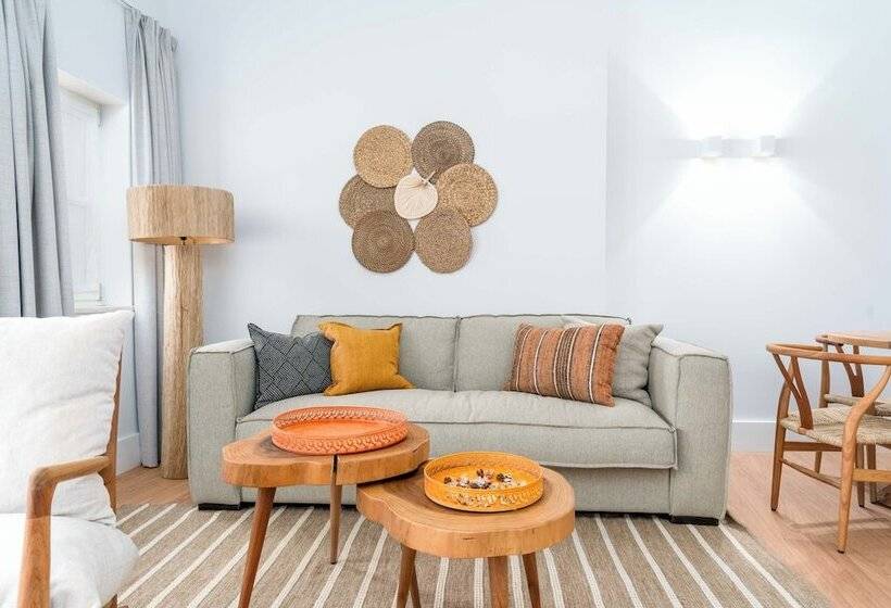 Limehome Evora Rua De Machede 52