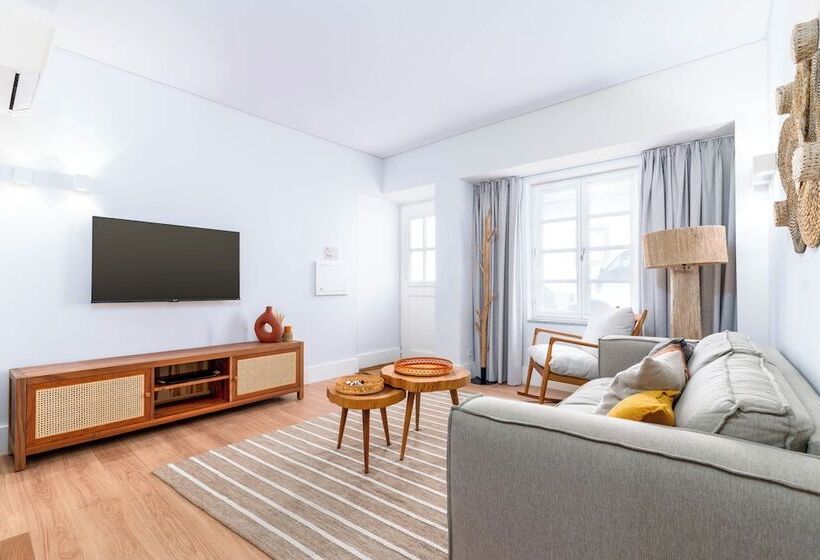 Limehome Evora Rua De Machede 52