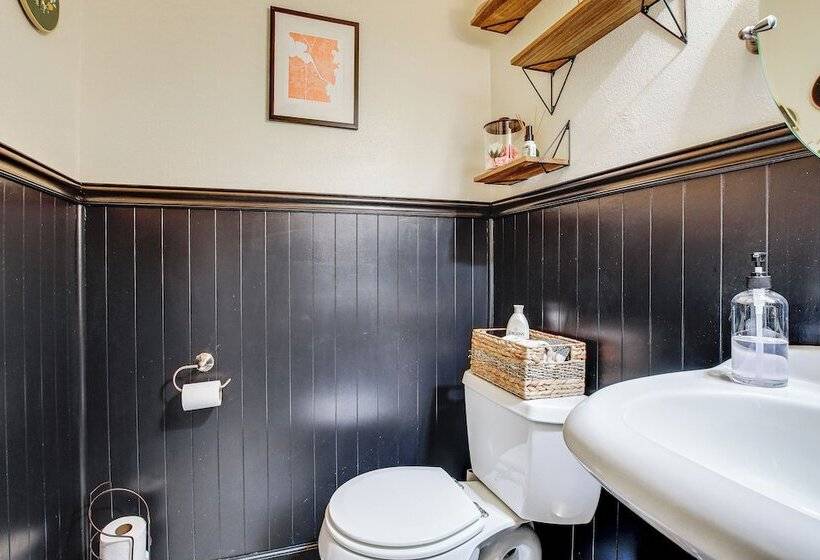 Oshkosh Canal Front Home W/ Sunroom & Watercraft!