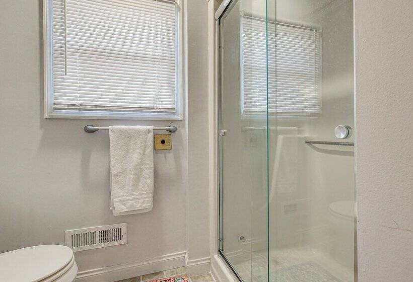 Oshkosh Canal Front Home W/ Sunroom & Watercraft!