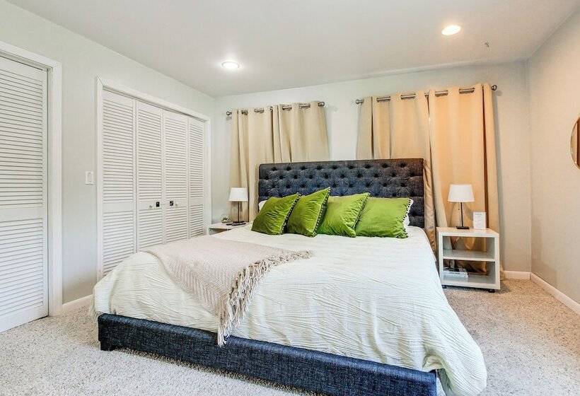 Oshkosh Canal Front Home W/ Sunroom & Watercraft!