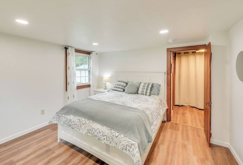 Peaceful Hiram Retreat On Cuyahoga River!