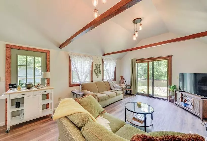 Peaceful Hiram Retreat On Cuyahoga River!