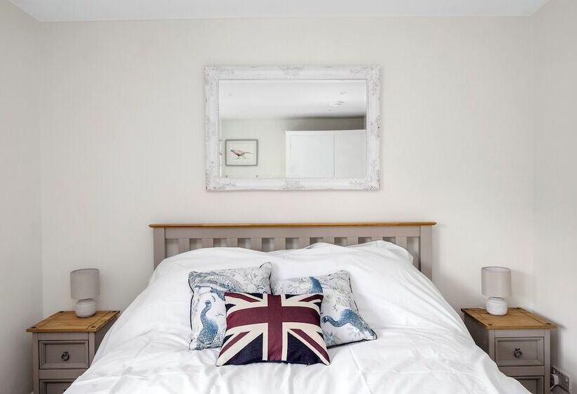 פנסיון Deer View