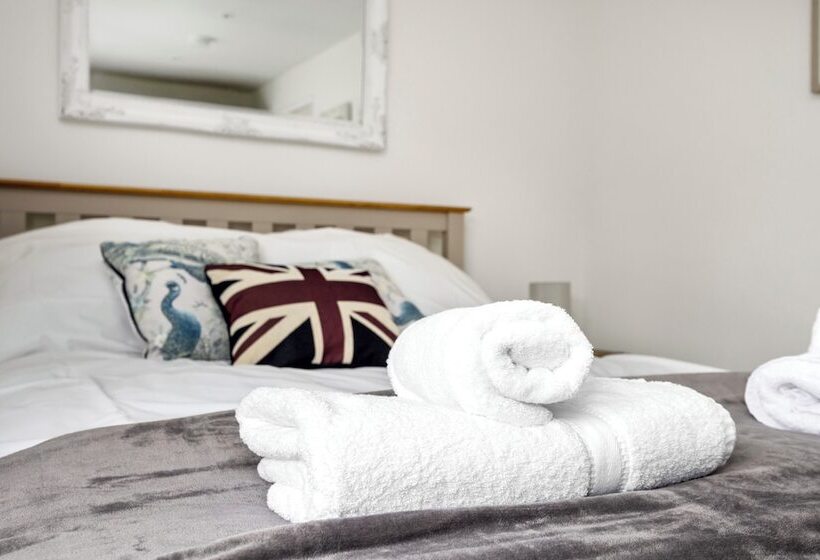 פנסיון Deer View